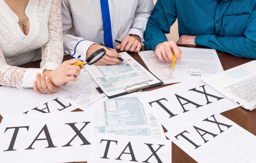 startup tax compliance,business accounting for startups,tax planning,financial reporting