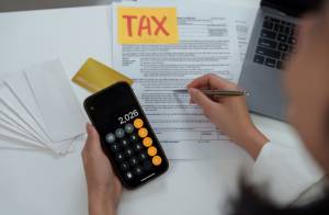 tax planning strategies, small business taxes, year-end planning, tax compliance